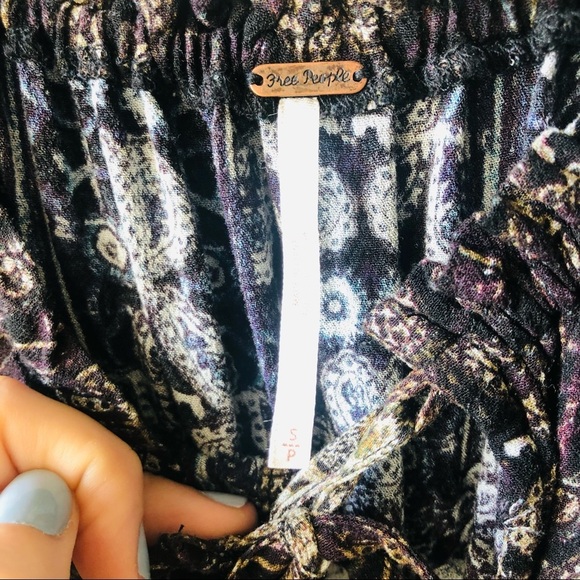 Free People Size Small So Divine Romper Floral Abstract Print Off Shoulder Boho - Picture 6 of 10